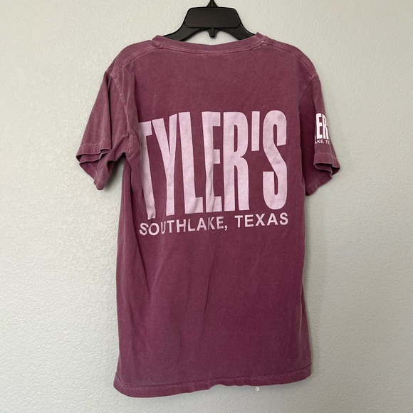 Tyler’s T-shirt - Picture 4 of 4